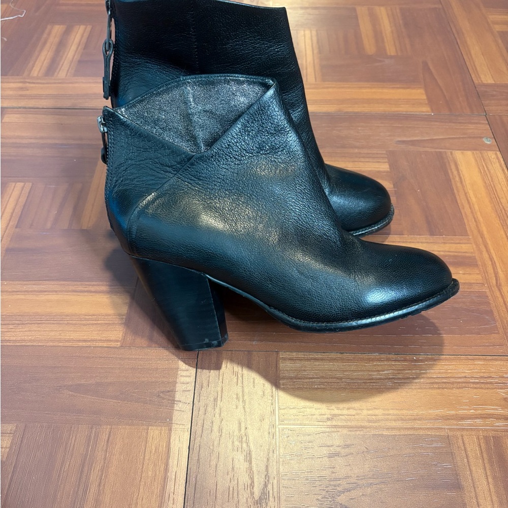 RUDSAK Black Heeled Leather Boots